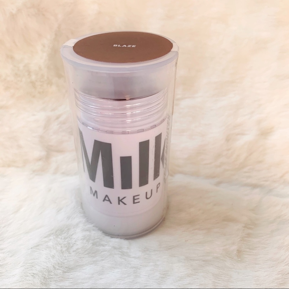 BNWTS MILK MATTE bronzer in BLAZE 28g 1oz
